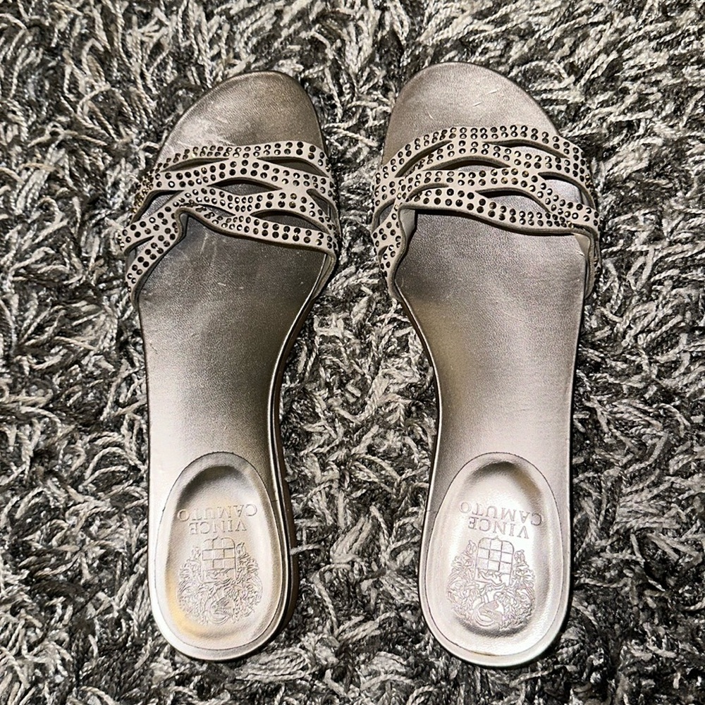 Vince Camuto Silver/Gray Sandal